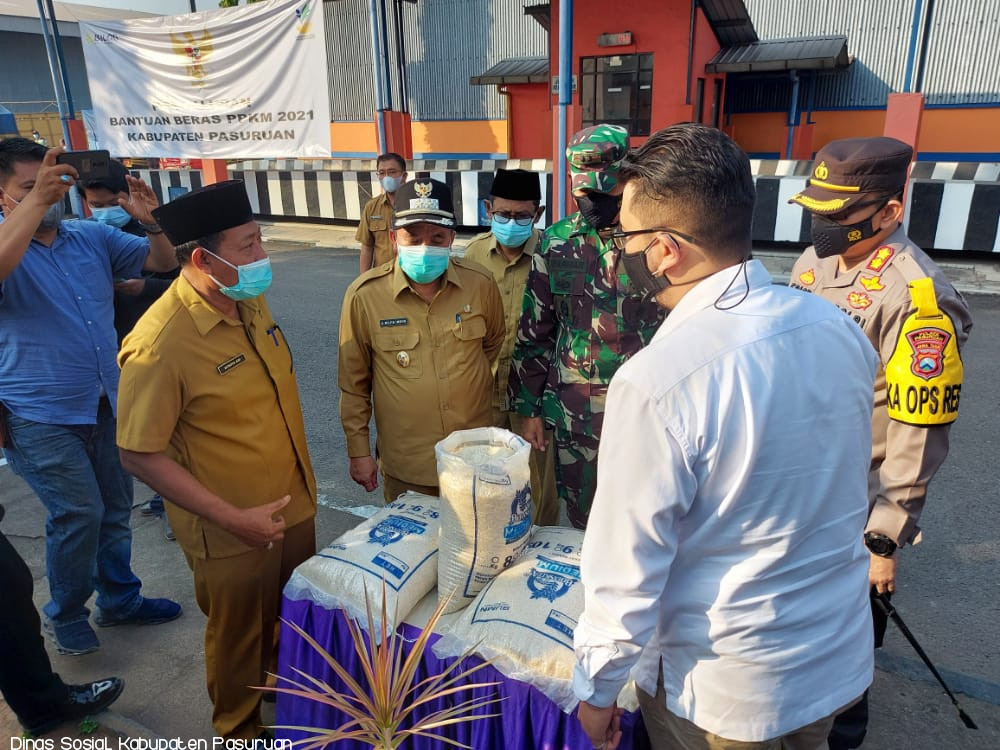 LAUNCHING DISTRIBUSI BANTUAN BERAS TERDAMPAK PPKM DARURAT DINAS SOSIAL KAB. PASURUAN PADA MASYARAKAT SEJUMLAH 117.399 KPM
